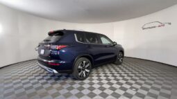 
 Mitsubishi Outlander full									