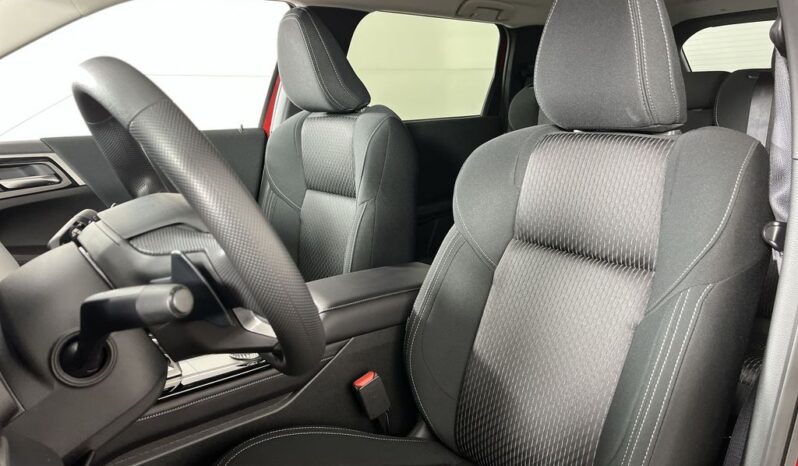 
 Mitsubishi Outlander full									