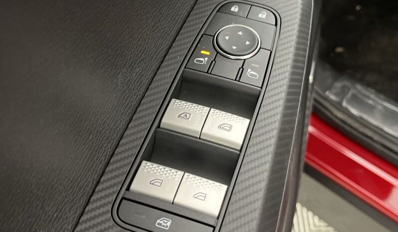 
 Mitsubishi Outlander full									