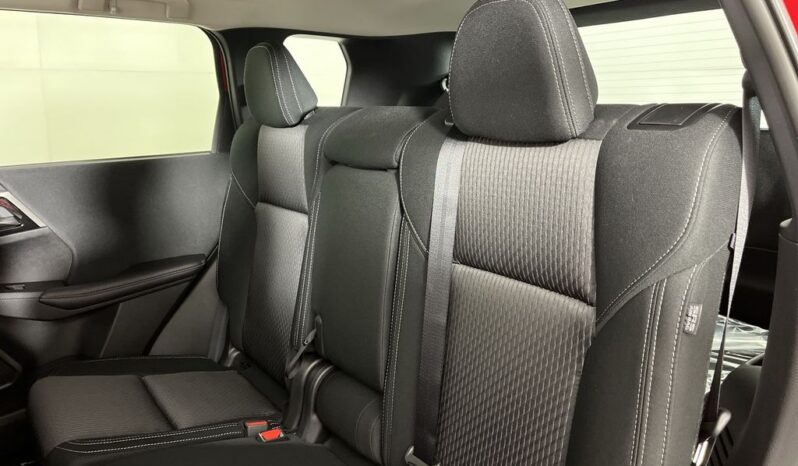 
 Mitsubishi Outlander full									