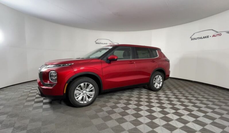 
 Mitsubishi Outlander full									
