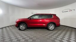 
 Mitsubishi Outlander full									