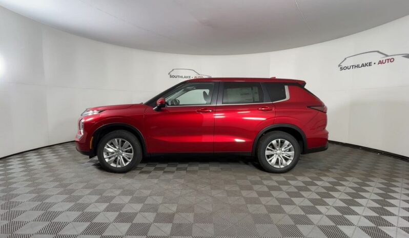 
 Mitsubishi Outlander full									