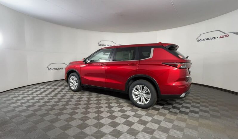 
 Mitsubishi Outlander full									