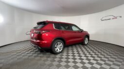 
 Mitsubishi Outlander full									