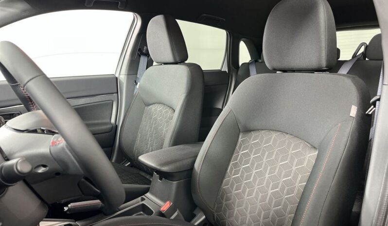 
 Mitsubishi Outlander Sport full									