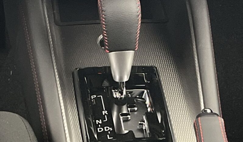 
 Mitsubishi Outlander Sport full									
