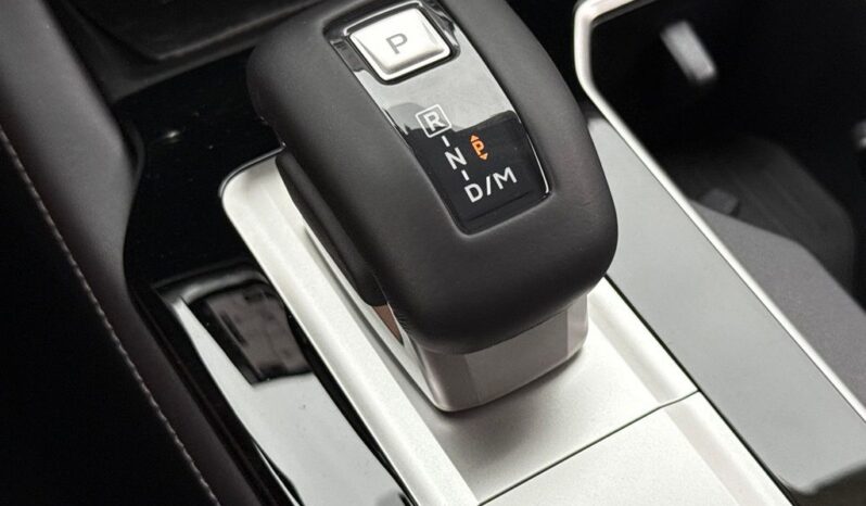 
 Mitsubishi Outlander full									