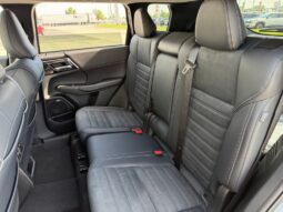 Mitsubishi Outlander full