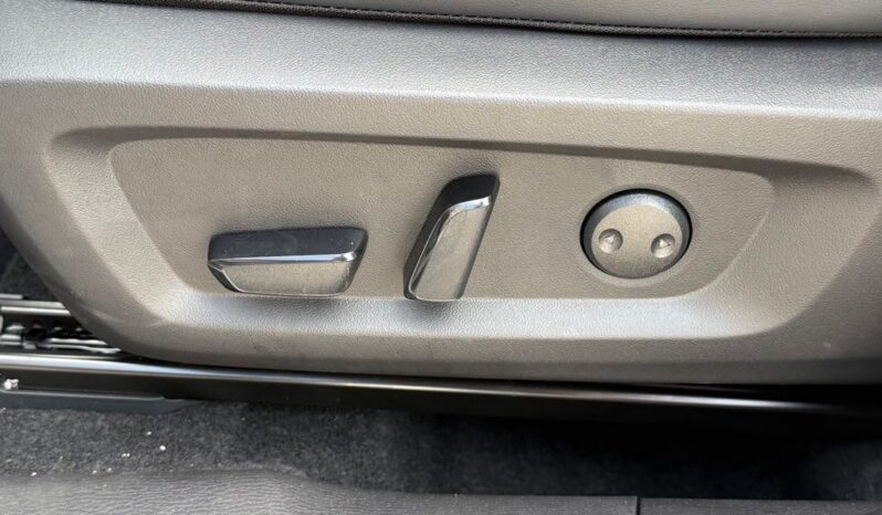 
 Mitsubishi Outlander full									
