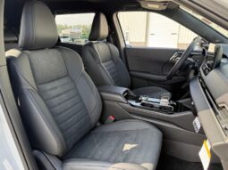 
 Mitsubishi Outlander full									