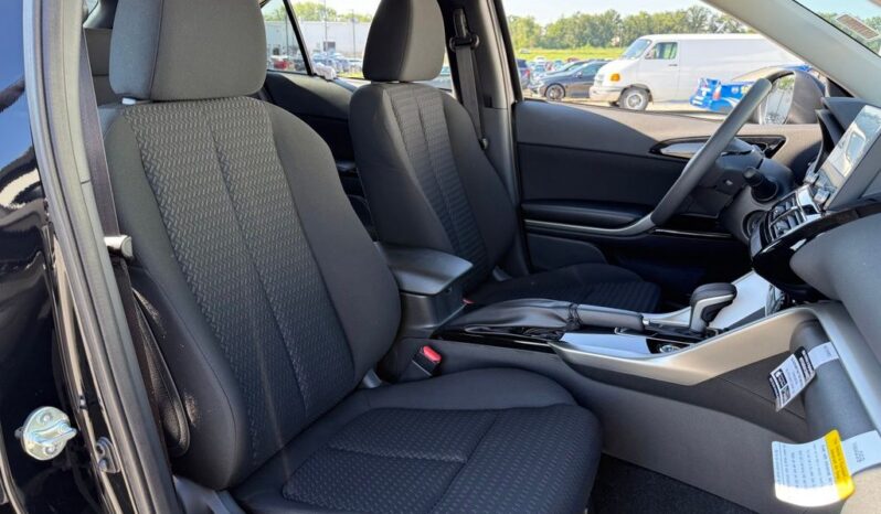 
 Mitsubishi Eclipse Cross full									