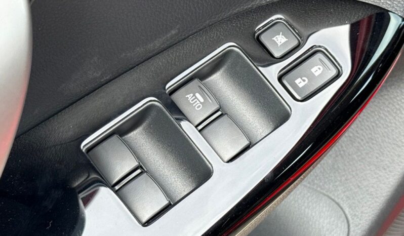 
 Mitsubishi Eclipse Cross full									