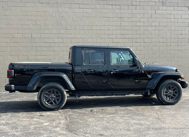 
 Jeep Gladiator full									