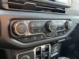 
 Jeep Gladiator full									