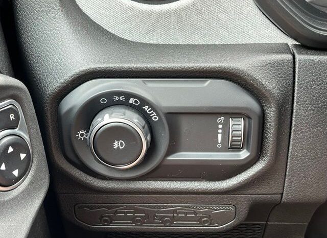 
 Jeep Wrangler full									