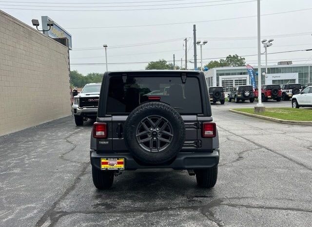 
 Jeep Wrangler full									