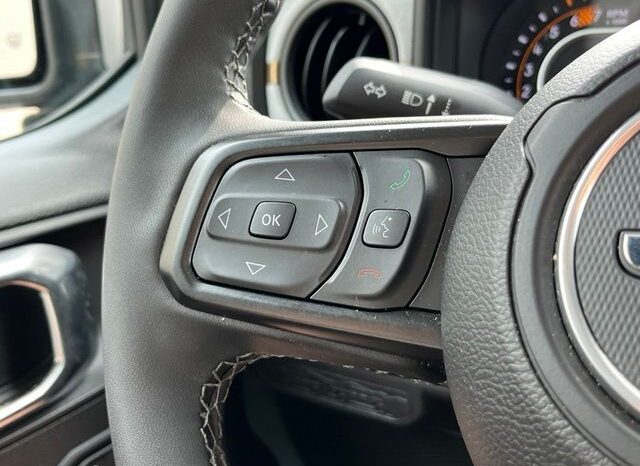 
 Jeep Wrangler full									