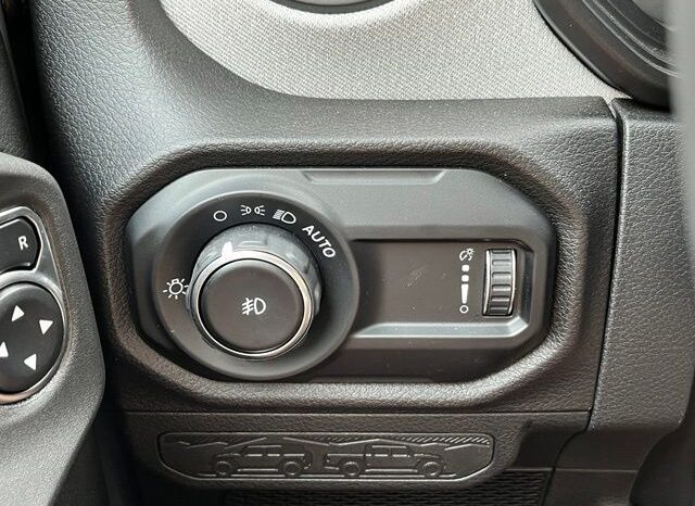 
 Jeep Wrangler full									