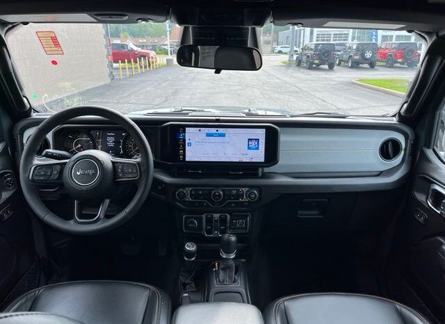 
 Jeep Wrangler full									
