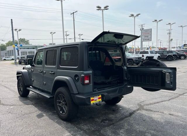 
 Jeep Wrangler full									