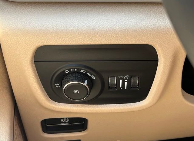 
 Jeep Grand Cherokee full									