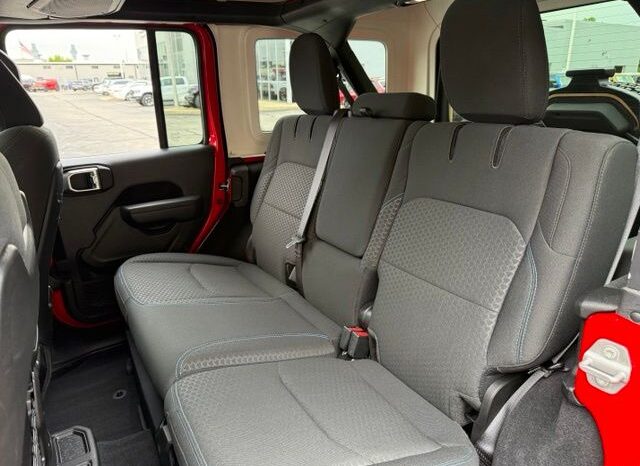 
 Jeep Wrangler full									