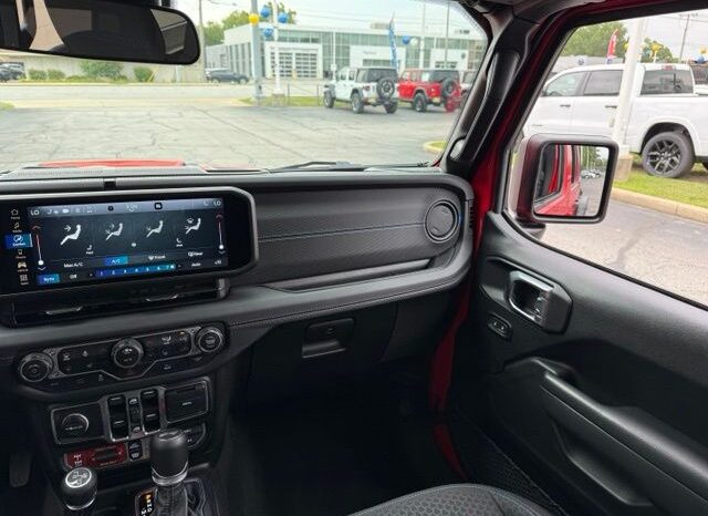 
 Jeep Wrangler full									
