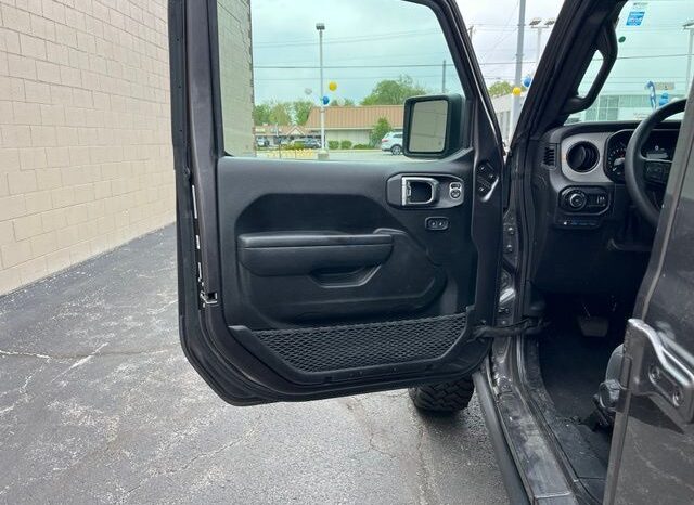 
 Jeep Wrangler full									