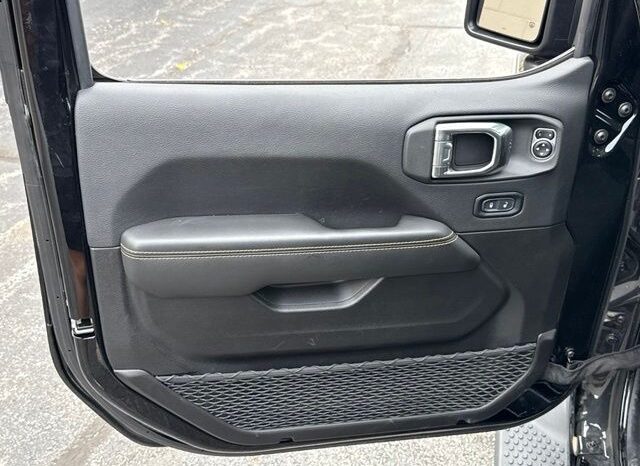 
 Jeep Wrangler full									