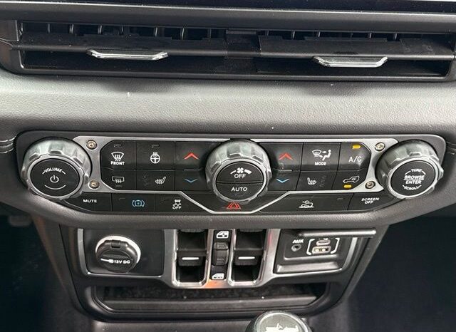 
 Jeep Wrangler full									