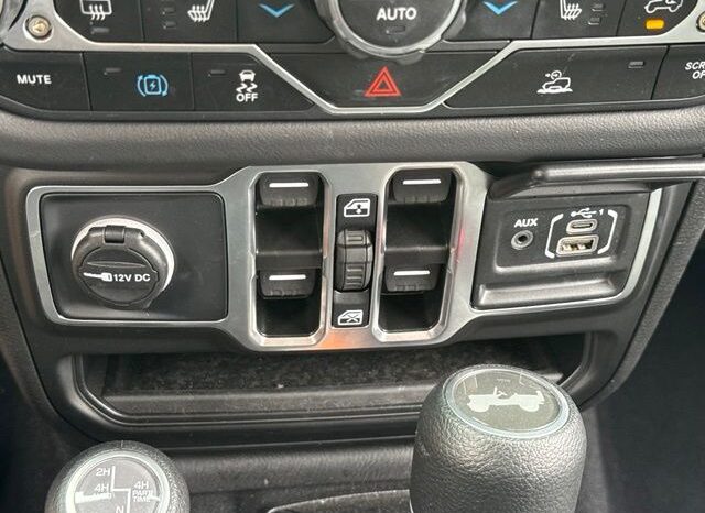 
 Jeep Wrangler full									