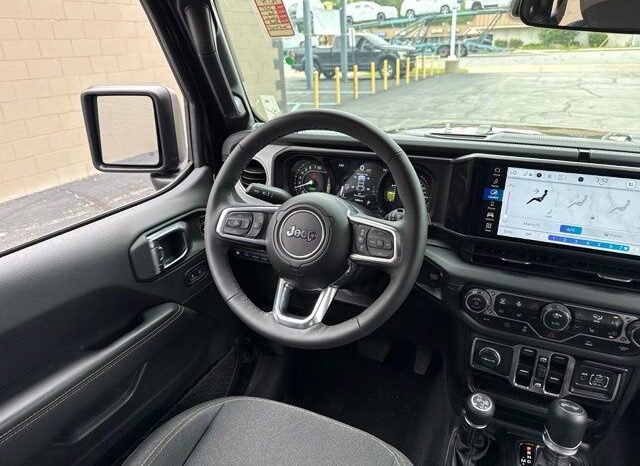 
 Jeep Wrangler full									