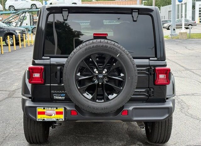 
 Jeep Wrangler full									