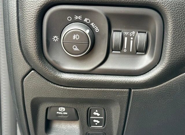 
 Ram 1500 full									