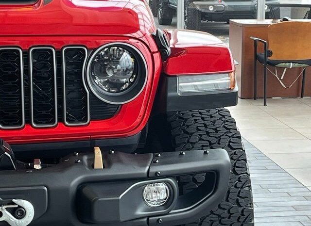 
								Jeep Wrangler full									