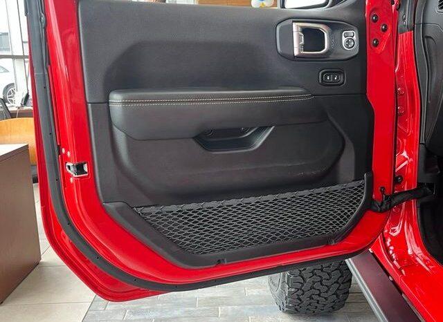 
								Jeep Wrangler full									