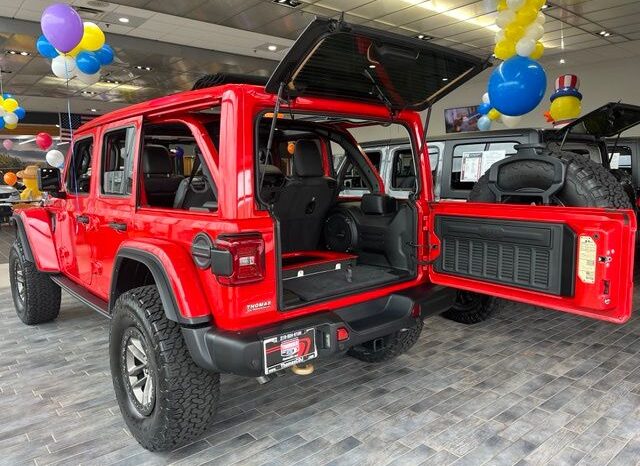 
								Jeep Wrangler full									