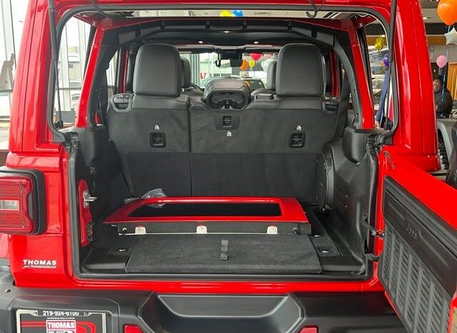 
								Jeep Wrangler full									