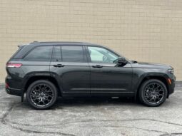 
										Jeep Grand Cherokee full									