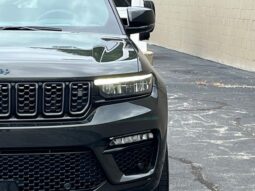
										Jeep Grand Cherokee full									