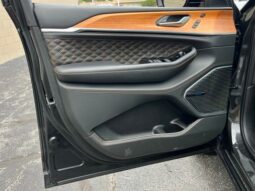
										Jeep Grand Cherokee full									