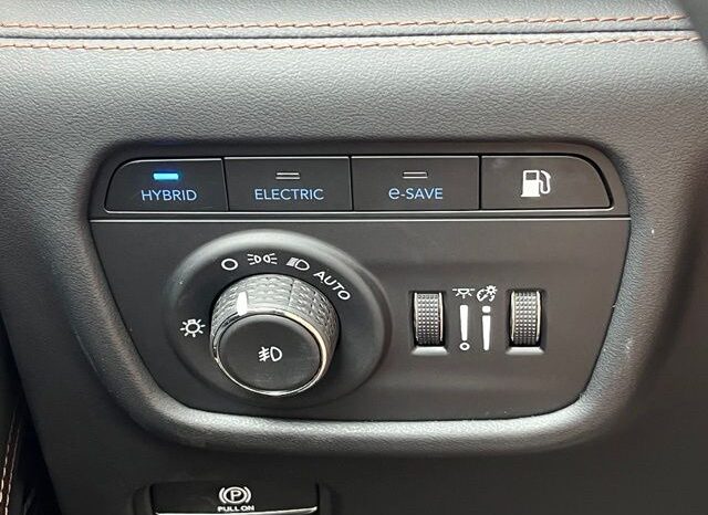
								Jeep Grand Cherokee full									