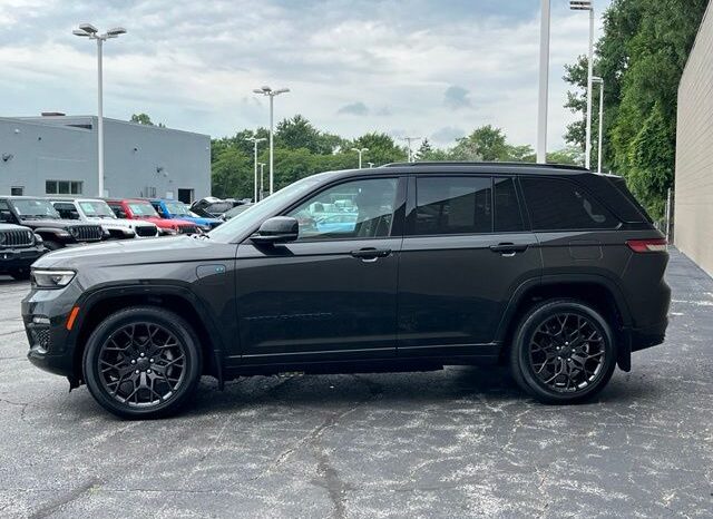 
								Jeep Grand Cherokee full									