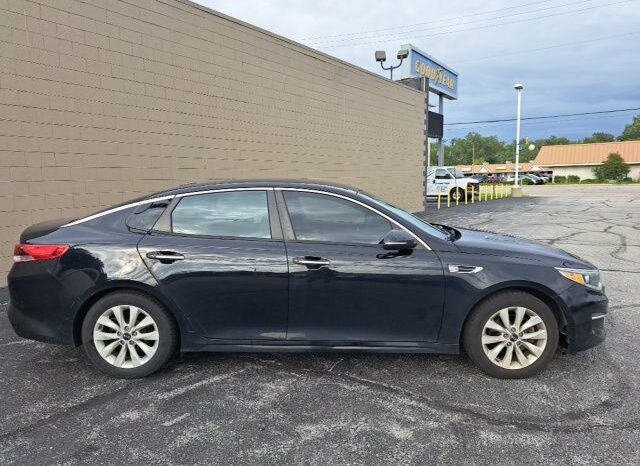 
 Kia Optima full									