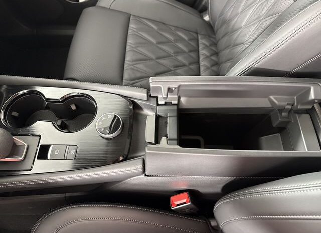 
 Nissan Rogue full									