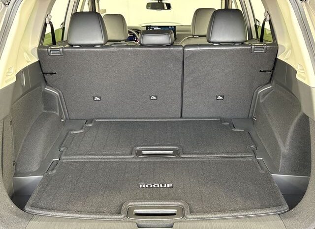 
 Nissan Rogue full									