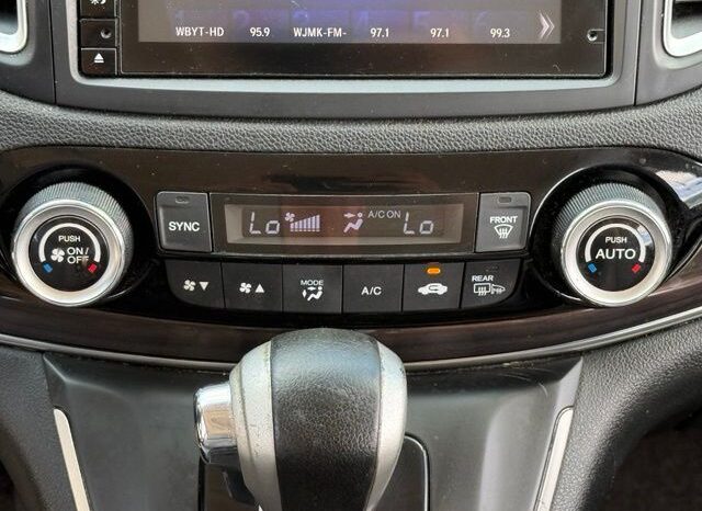 
								Honda CR-V full									