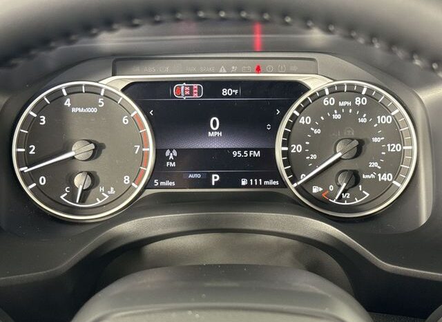 
								Nissan Rogue full									