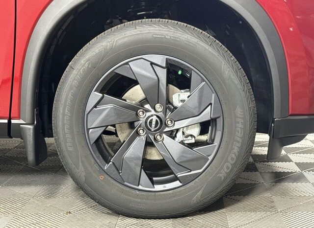 
								Nissan Rogue full									